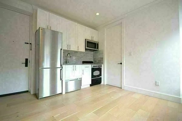 Rented by Abode Residential LLC | media 12