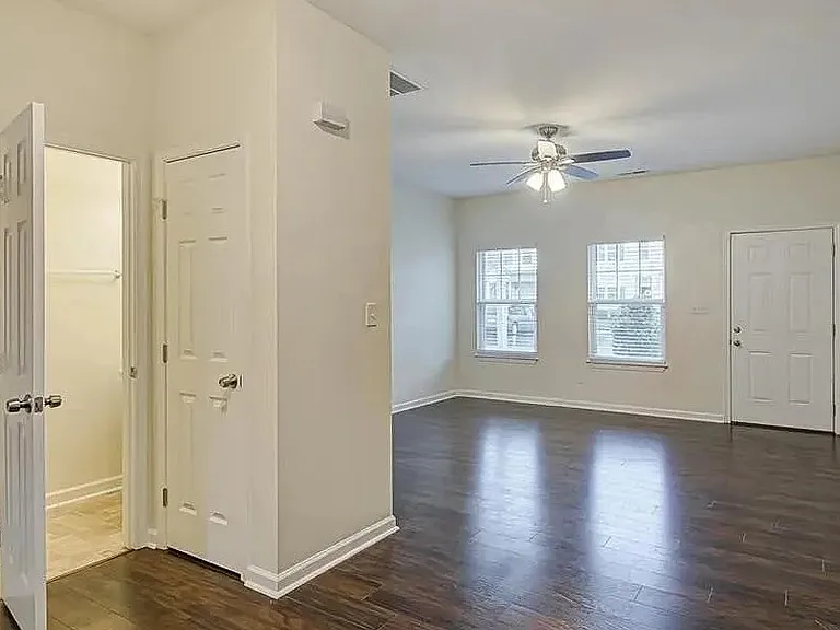 119 Summerland Dr — Photo 5
