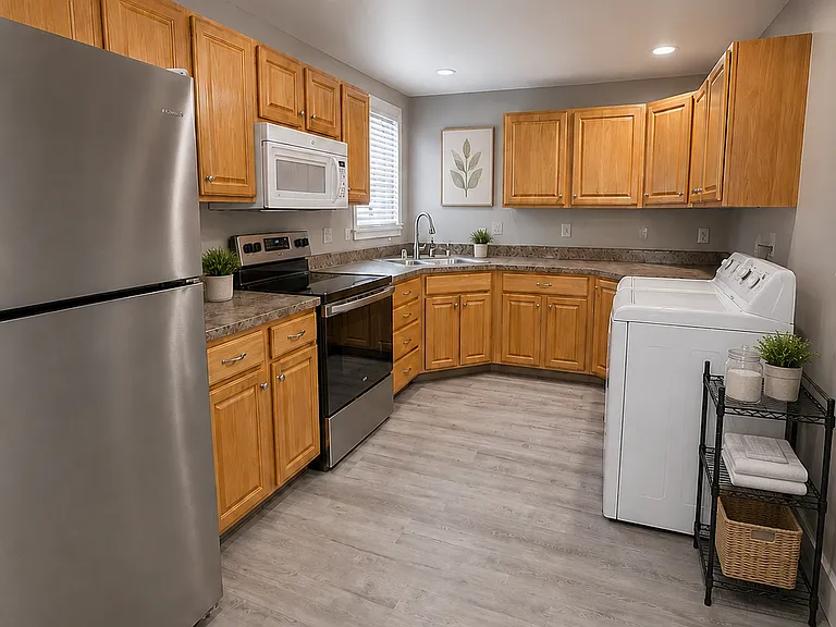 71 1/2 73 Walnut St #101 — Photo 11