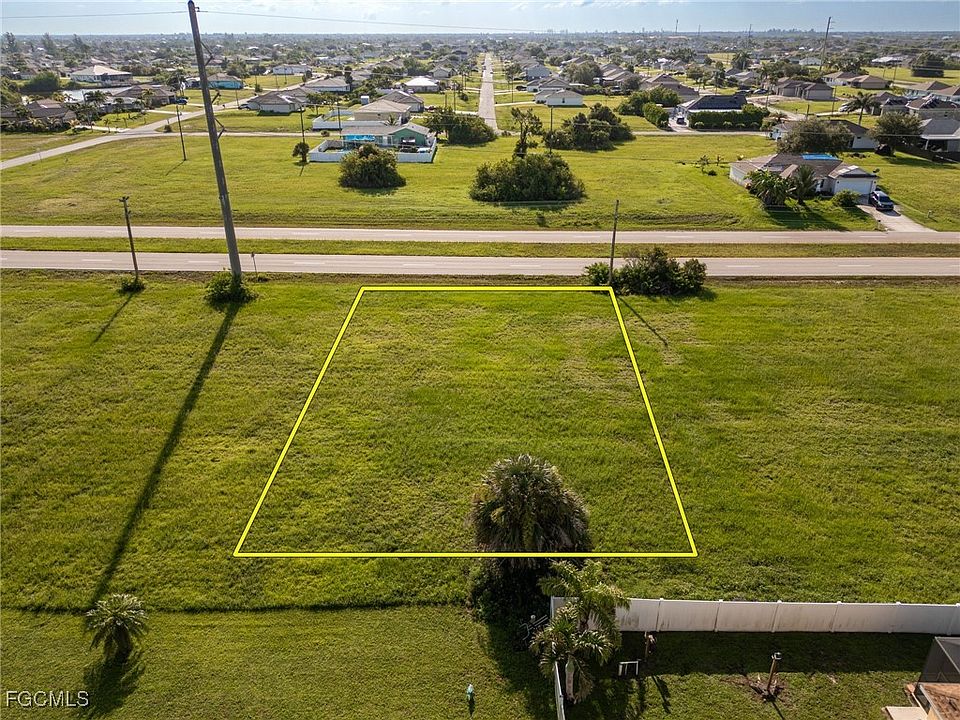 1st image of 828 El Dorado Blvd N