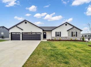 318 Katie Lynn Dr, Wentzville, MO 63385