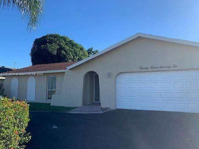 1st image of 2776 Flamango Lake Dr