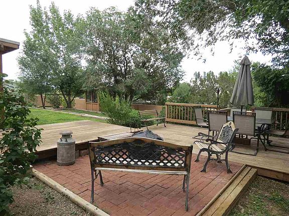 2nd image of 77 Mesa Verde St