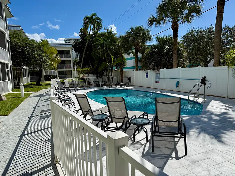 1439 S Ocean Blvd — Photo 40