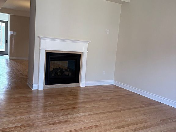 4th image of 9 Keyworth Cres