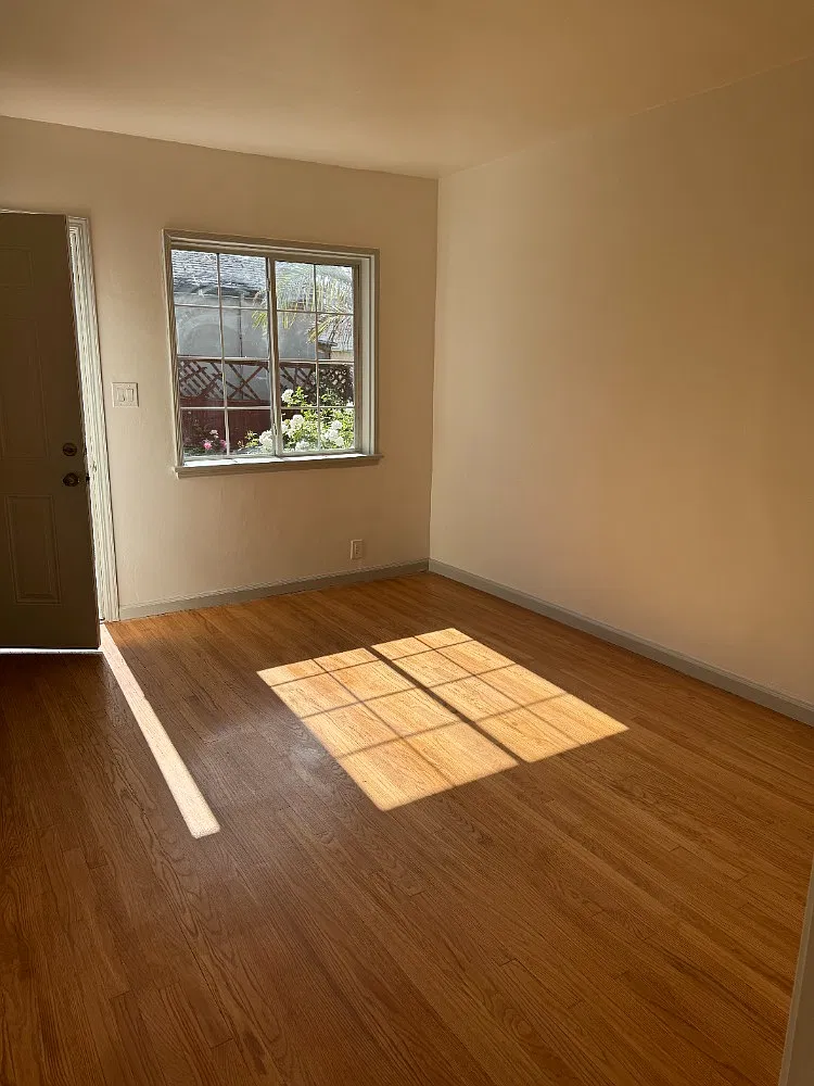 14550 Moorpark St — Photo 1