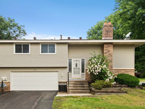 1724 Hickory Hill Dr, Saint Paul, MN 55122