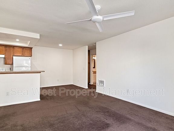 4th image of 432 Edgehill Ln Unit 156