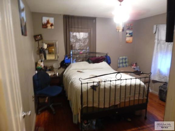 4th image of 113 W Park Dr