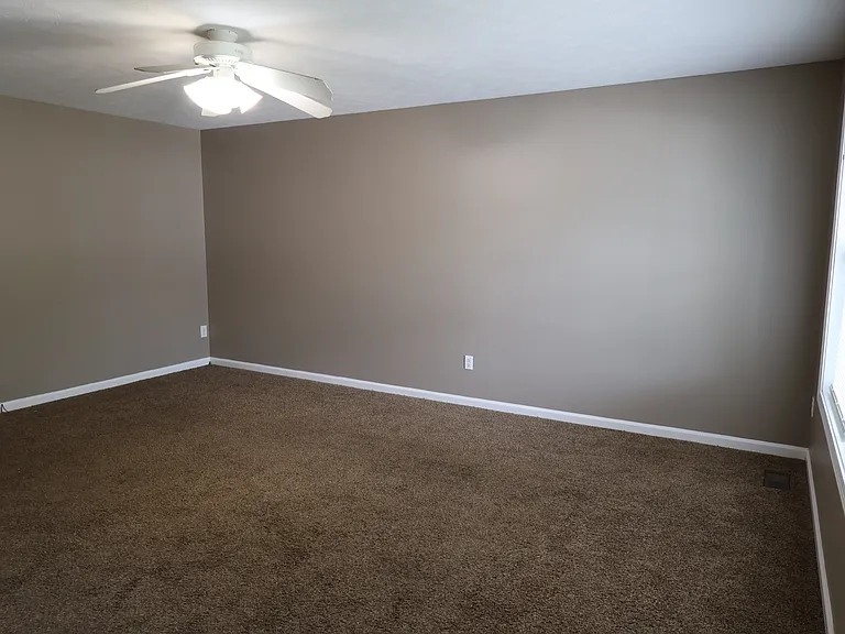 305 Brookside Pl — Photo 10