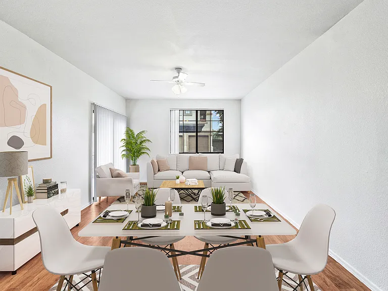 ReNue Downtown Apartments — Photo 18