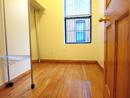 Rented by J Misrahi Realty Corp | media 33