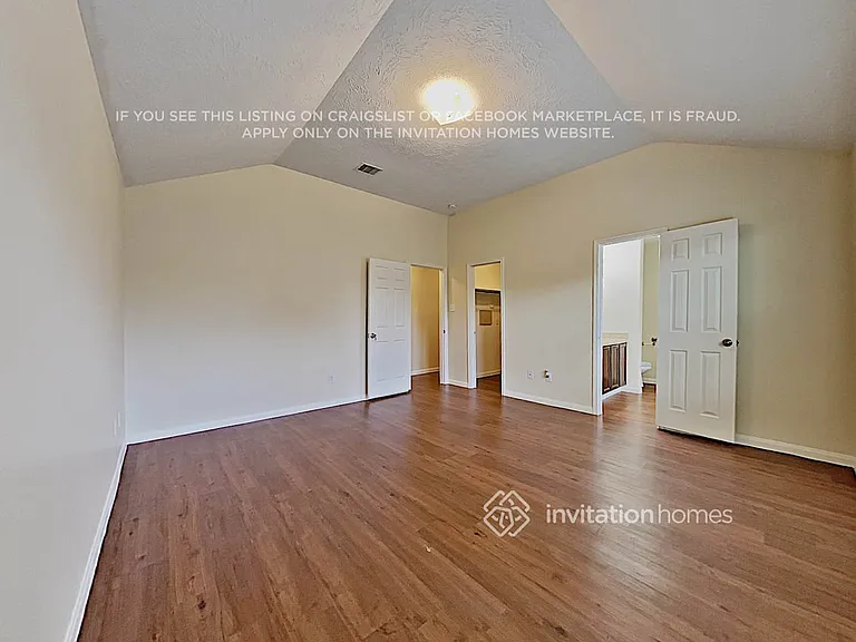 4026 Hawthorne Glen Ct — Photo 10
