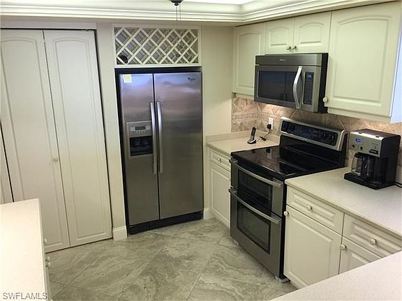 3rd image of 3350 N Key Dr #201