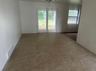 204 Rambling Ln, Euless, TX 76039