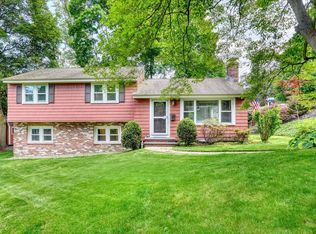 163 Main St, Winchester, MA 01890