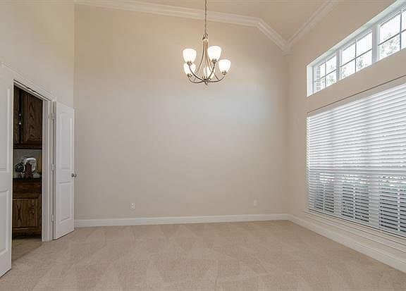4th image of 12440 Godfrey Dr
