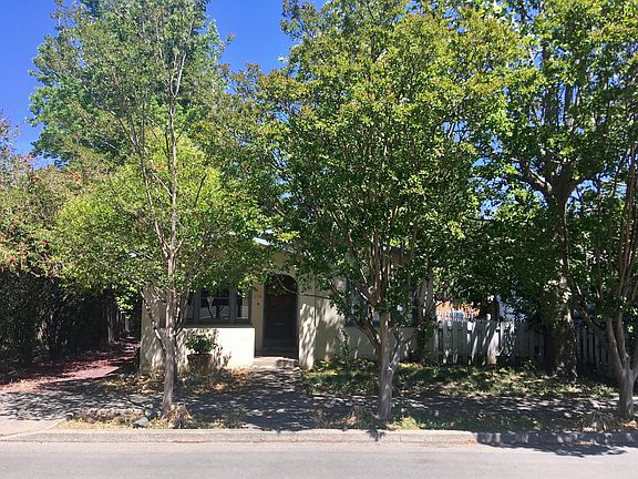 2nd image of 589 N Dora St
