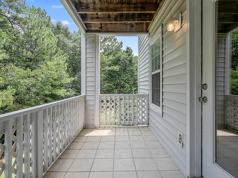 295 Warton Ln #7 — Photo 40