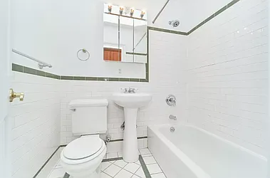 Rented by Living New York