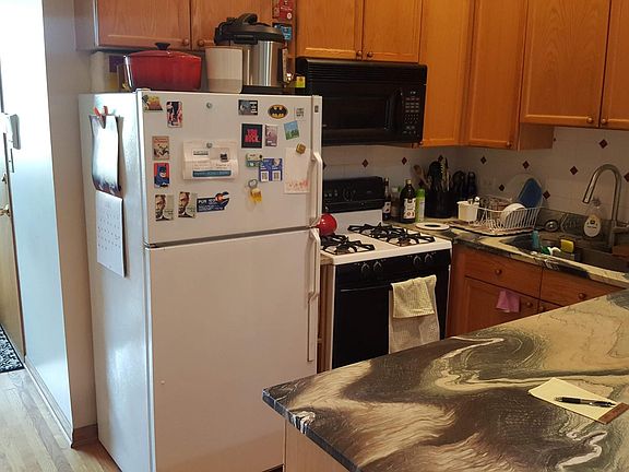 4th image of 1455 W Belmont Ave APT 2F