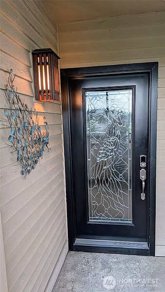 5th image of 2419 S Cedar #210