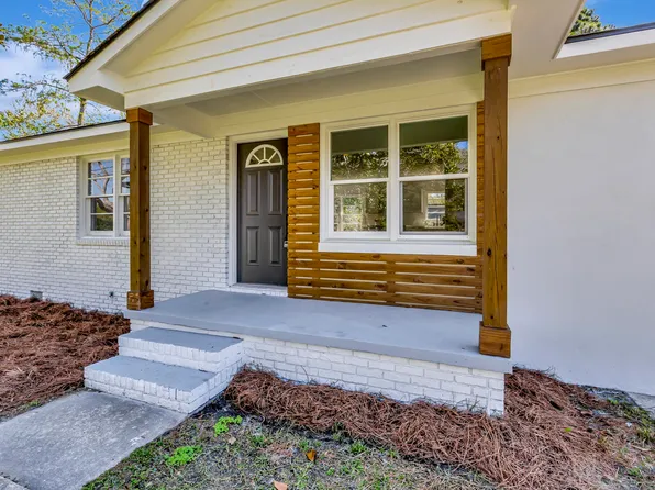 1054 Leeward Ave, Charleston, SC 29412
