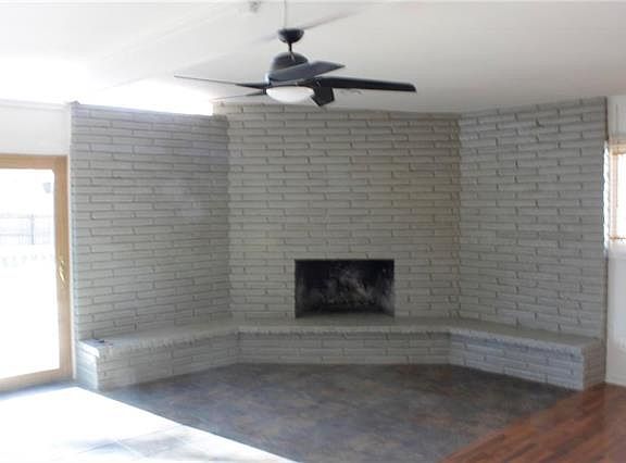 2nd image of 2321 W 79th Ter