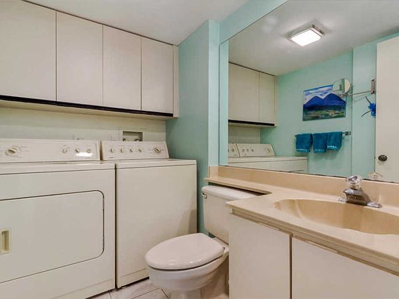 4th image of 2654 SW 15th St