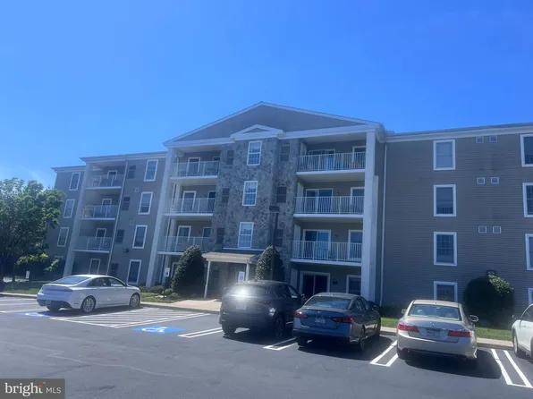 627 Brandon Rd W, Norristown, PA 19403