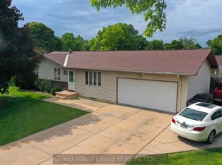 4340 Kay Ave, Grand Island, NE 68803