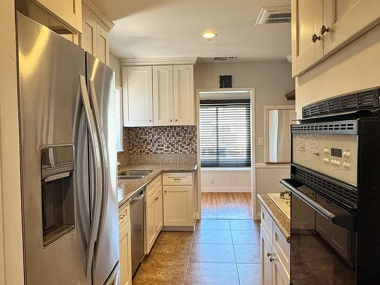 5411 Ocana Ave — Photo 14