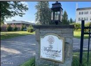 33 Maplewood Ave UNIT 105, Pittsfield, MA, 01201