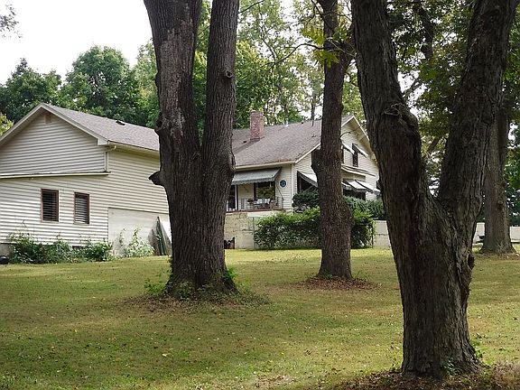 5th image of 5206 Lincoln Ave