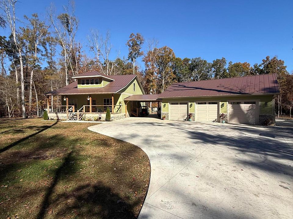 1st image of 960 Deerwood Dr