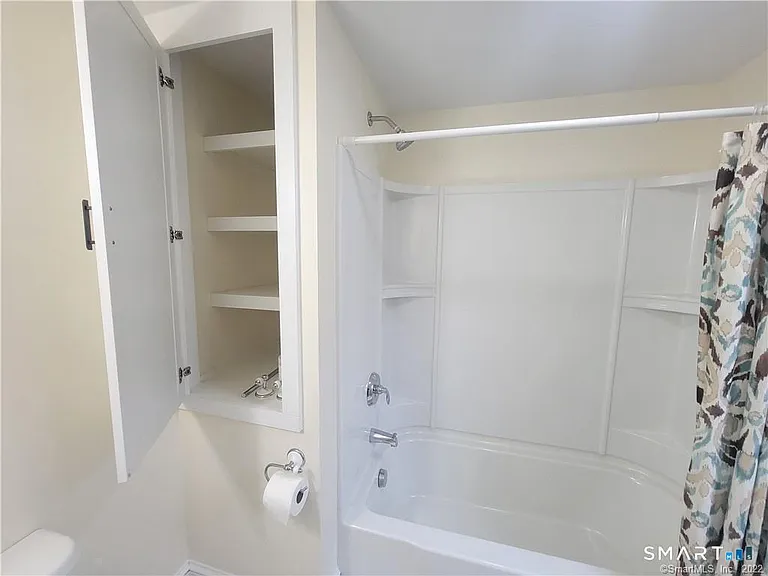 14 Prospect Hill Rd #B — Photo 15