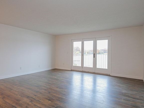 3rd image of 115 Wa Wee Nork Dr #103
