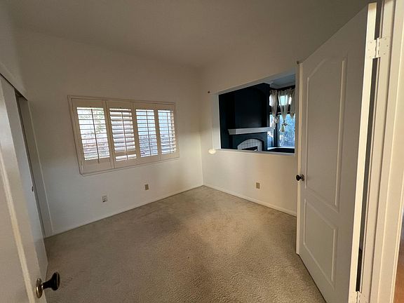 4th image of 11750 Windcrest Ln
