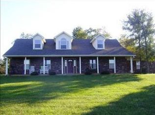 1414 Missouri Rd, Charleston, AR 72933