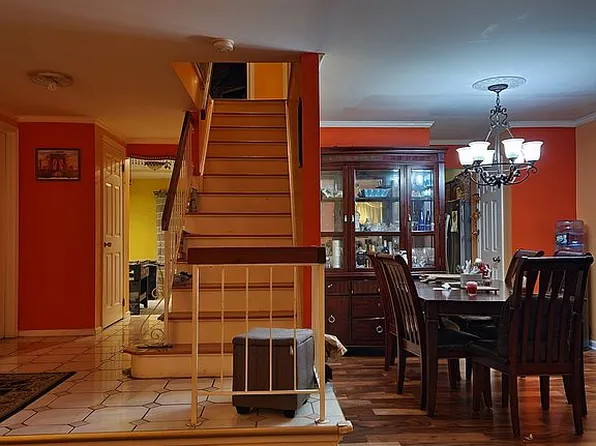 2601 Cricket Cir, Edison, NJ 08820