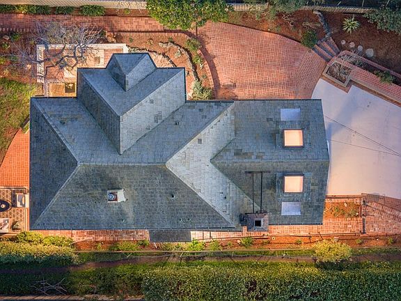 4th image of 141 Saint Albans Rd