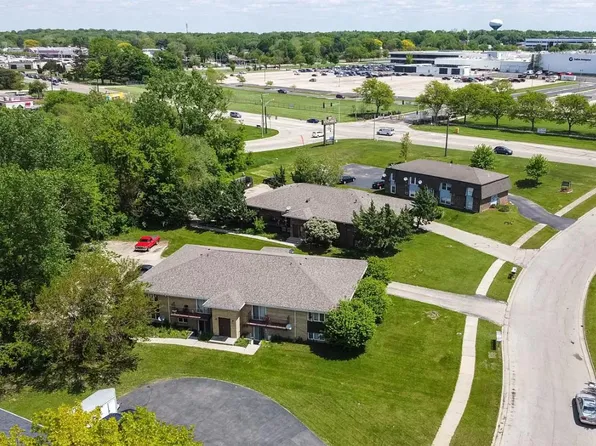 4456 Carthage Dr #4, Rockford, IL 61109