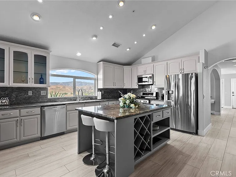 31800 Diamond View Ln — Photo 13