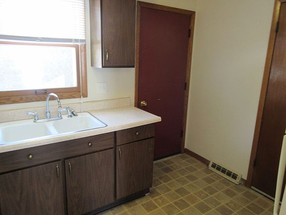 2nd image of 204-206 N Grant Ave