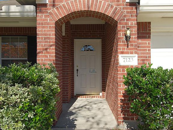 3rd image of 7123 Garnet Hill Ln
