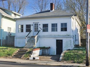 1324 Bluegrass Ave, Louisville, KY 40215