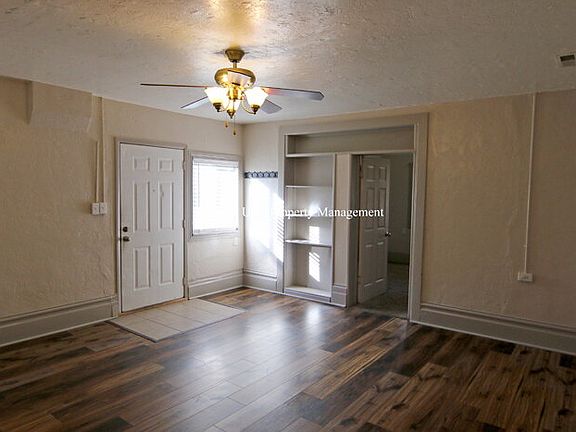 4th image of 2226 Jefferson Ave #A