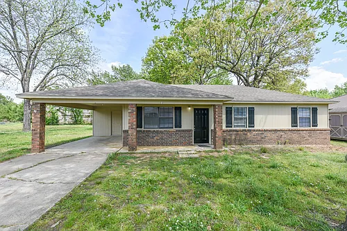 512 Carson Rd Photo 1