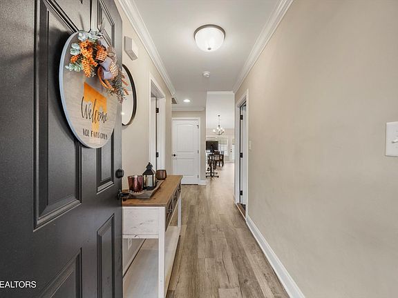 3rd image of 1326 Hazelgreen Way