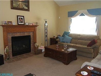 3rd image of 4255 Tarben Woods Dr